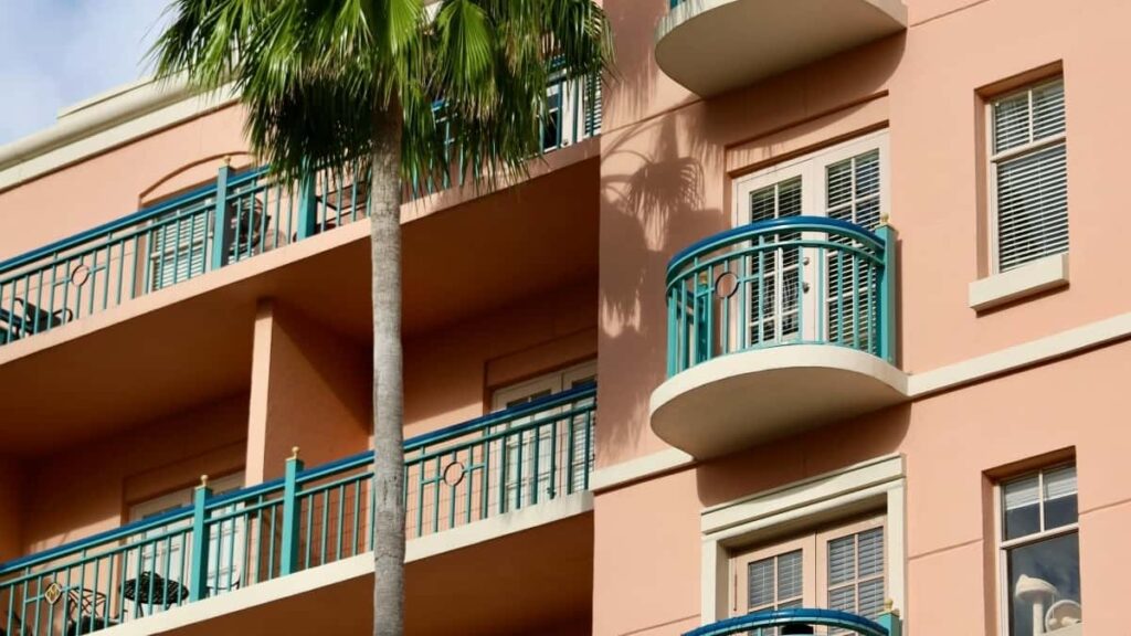 2025 Spain WhatsApp Advertising Rates for Togo Marketers