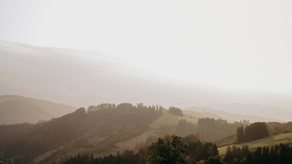 2025 United Kingdom WhatsApp Advertising Rate Card for Togo