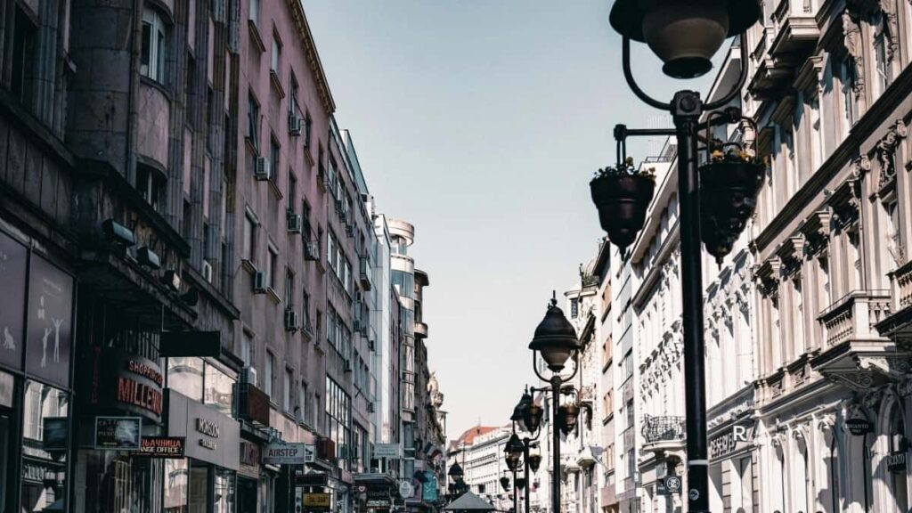 2025 Italy YouTube Advertising Rate Card Togo Markɔt