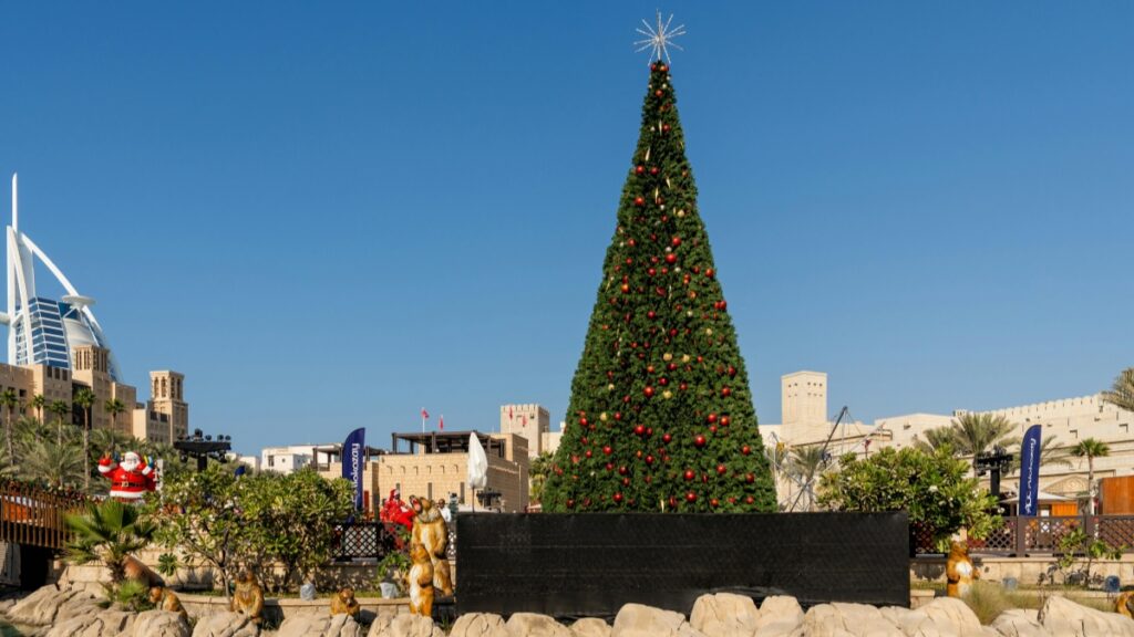 Fa woa lɛ: Chingari UK brand design campaign leve, tà start-up gbalɛnu wɔ Togo.