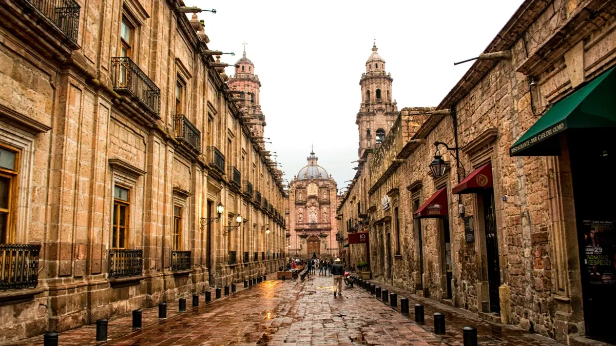 Togo brands: Find Peru eBay creators & boost social engagement