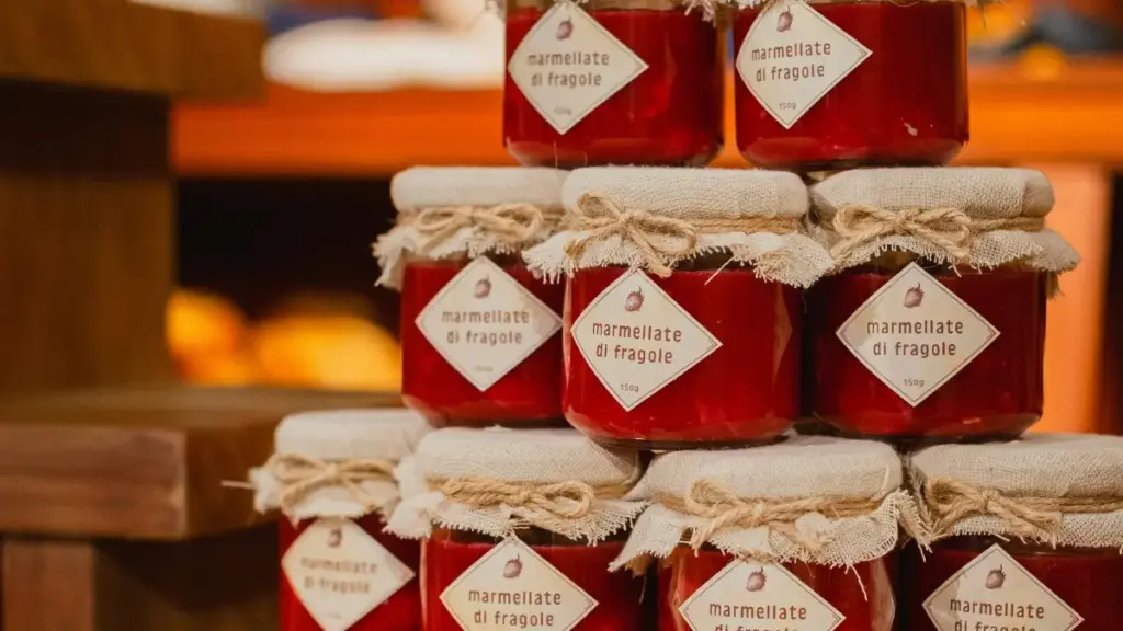 Gbeɖeɖeƒe le Xiaohongshu ɖe–kple Iran brands kple tourism boards: strateɖi, nyadzɔdzɔɖi, kple MaTitie VPN suetɔwo.