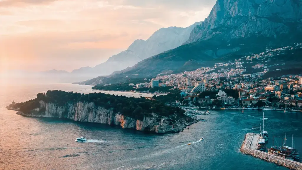 Ne wòle adzɔgbe be wòle nyateƒe Ivory Coast Telegram creators kple authentic reviews, eye wòle dze nyateƒe meɖe wɔwɔ le Togo. Gake míaɖe nɔviɖeɖe kple risk-analyses, sources kple simple steps.