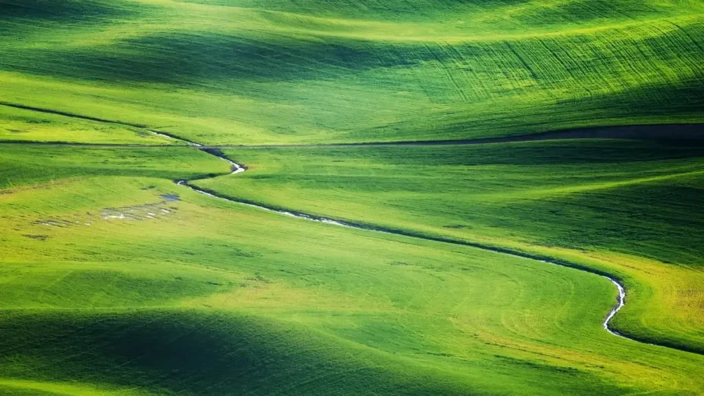 Nudzraɖeɖeƒe kple tacticwo miseɖeɖe me: ŋutiŋugbe le SoundCloud me le Vietnam brandwo gɔme, eye wòkpɔ conversions kple strong CTA.