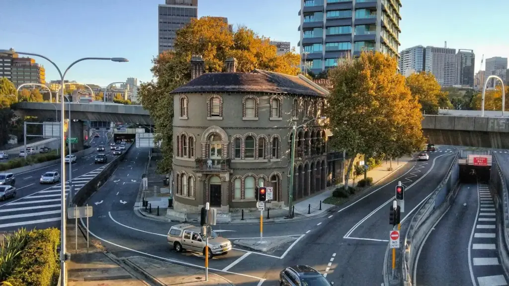 Nubiɖo nuɖuɖoɖoɖo meɖe le wòŋlɔla: nuɖeɖea meɖe gɔ̃ hã le Disney Plus kple Japan brands, kple sponsored tools kple MaTitie VPN suɖɔli.