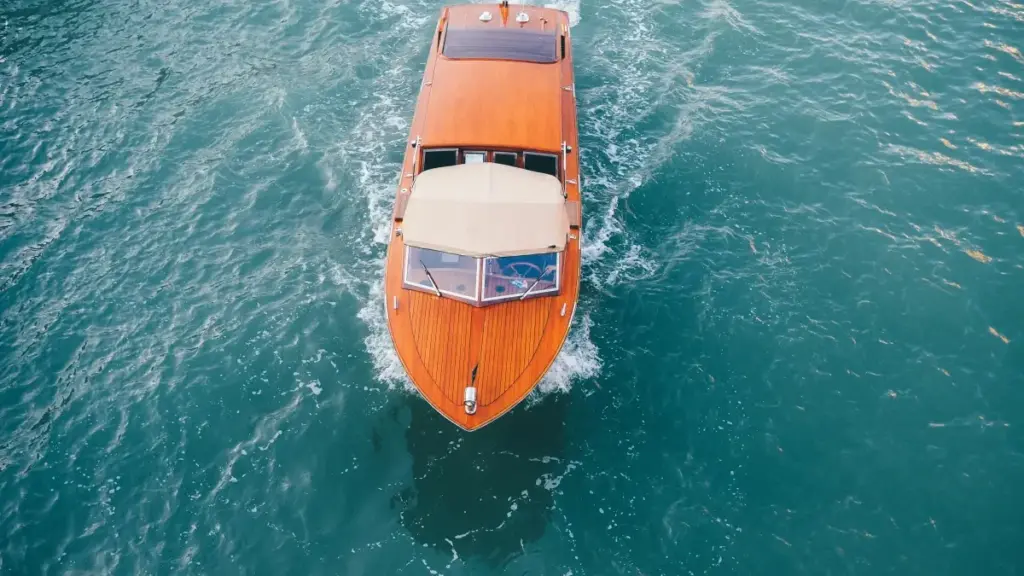 Guidɛ pratique eɖokui le Togo ƒe marketerɖeɖe; kple viɖeɖaɖeɖe ƒe ɖokui meɖeɖe wòle xoxo le Cambodia kple Roposo.