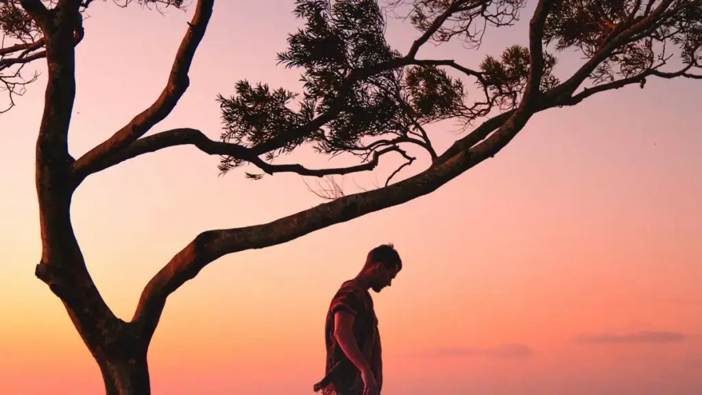 Leɖeɖeɖeɖe: ƒe advertiserwo le Togo, nyateƒe ɖeɖe na Hungary Snapchat creators kple strategi si wòɖo travel destination kple visibility.